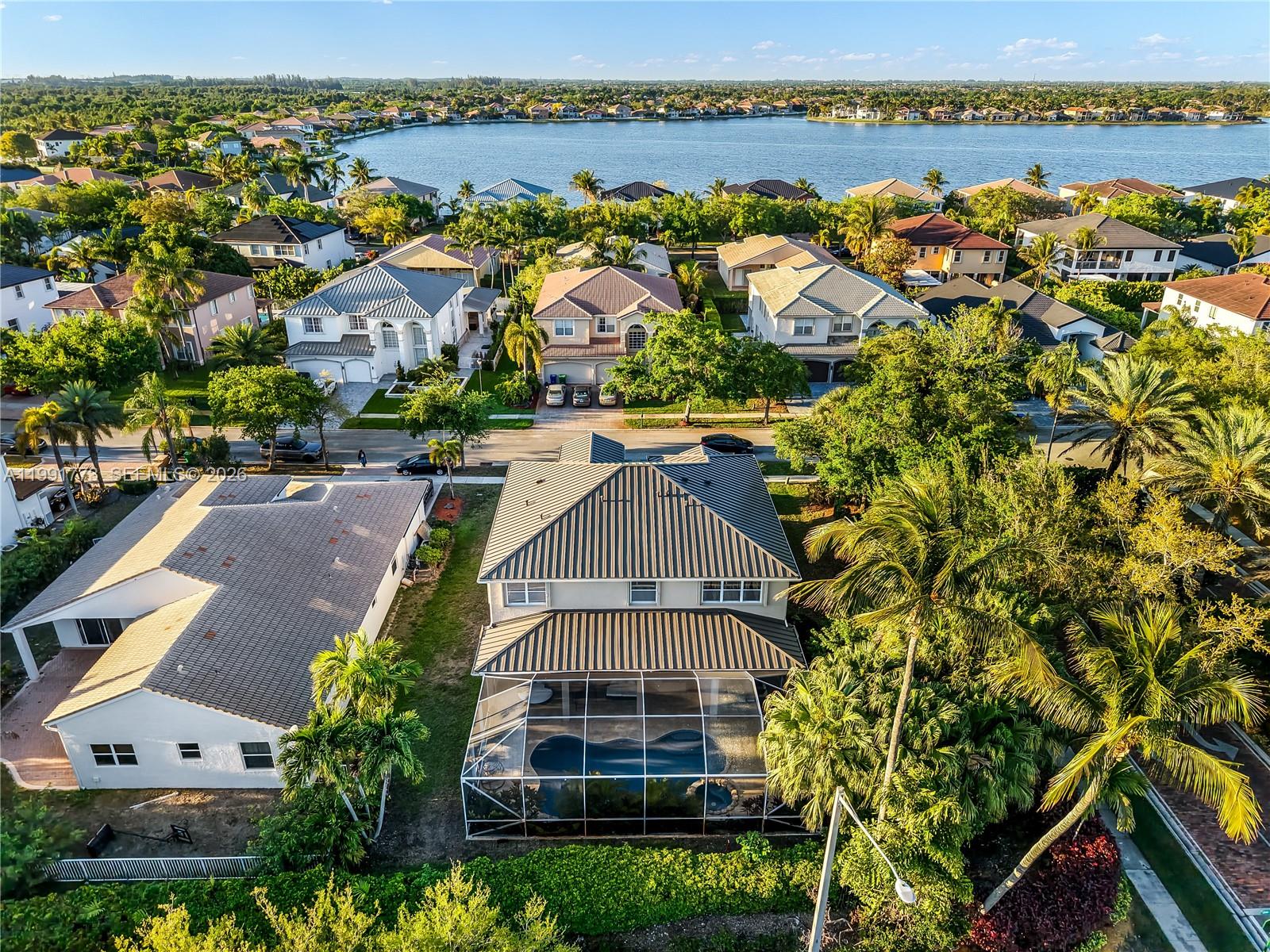 SUNSET LAKES PLAT TWO - Residential