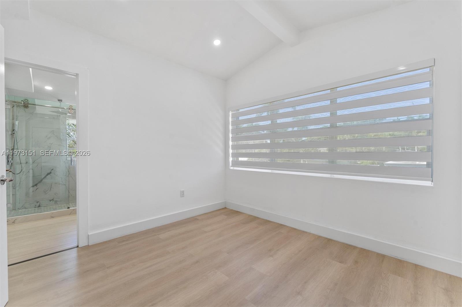 LAUDERDALE ISLES NO 2-BLK - Residential