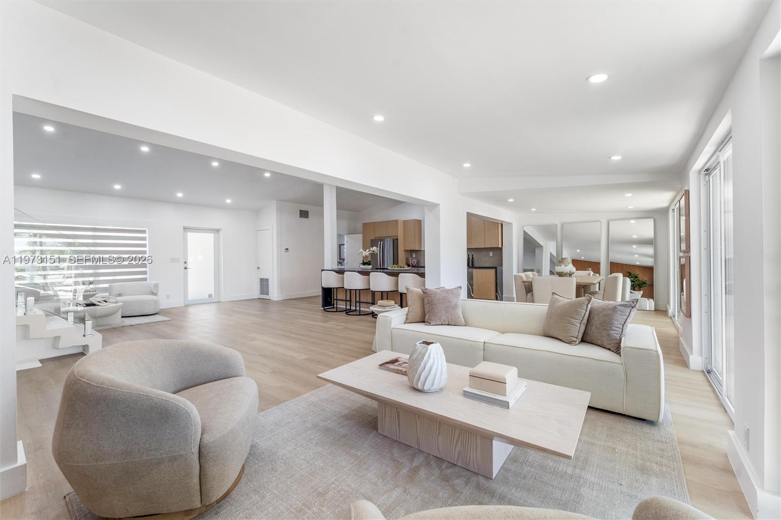 LAUDERDALE ISLES NO 2-BLK - Residential