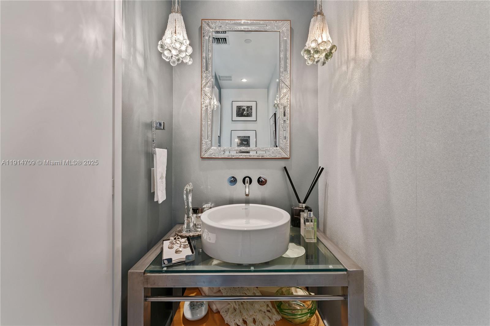 6000 INDIAN CREEK CONDO - Residential Lease