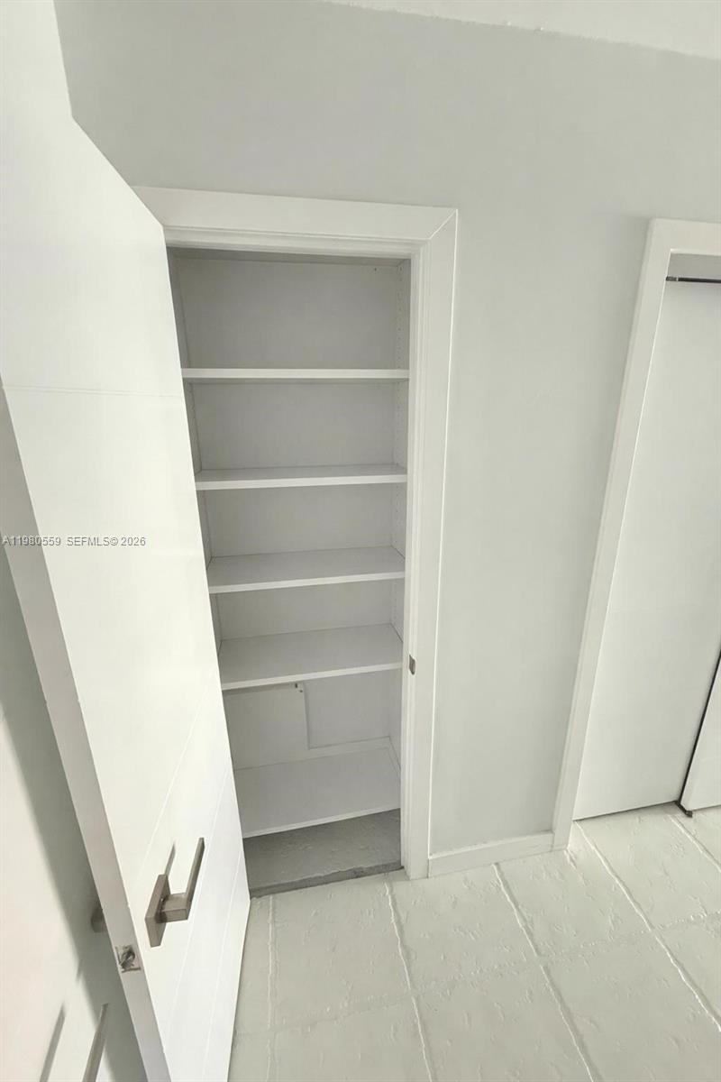 COMMODORE PLAZA CONDO - Residential Lease