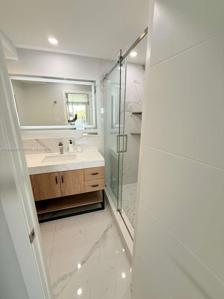 COMMODORE PLAZA CONDO - Residential Lease