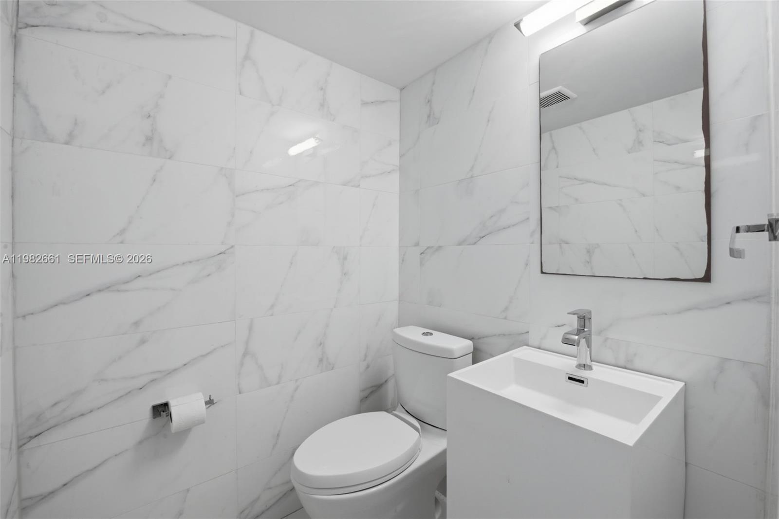 LINCOLN PALACE CONDO - Residential