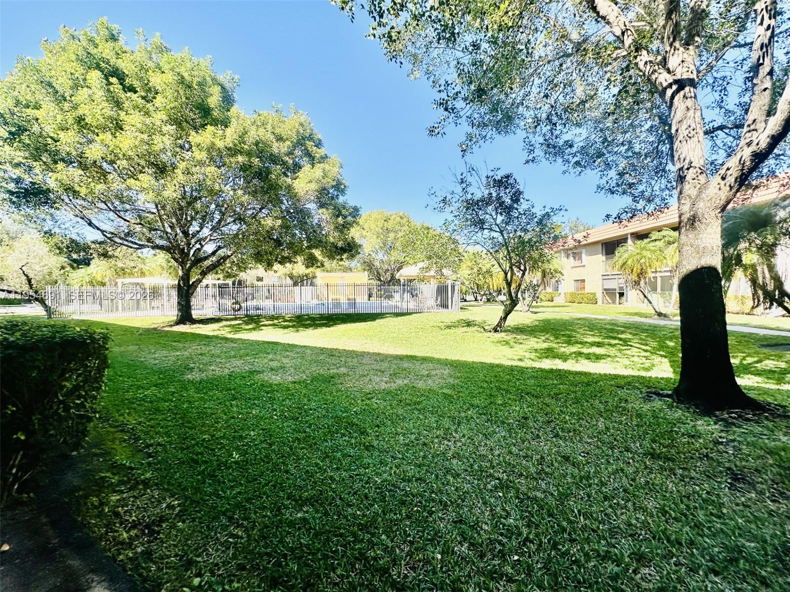 RACQUET CLUB APARTMENTS A - Residential