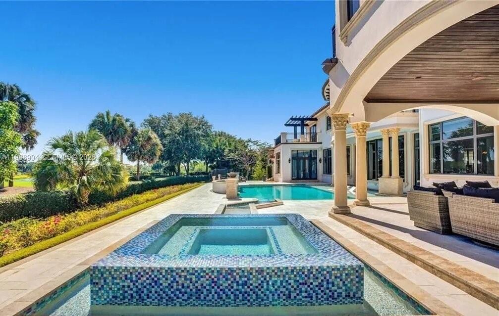 PARKLAND GOLF & COUNTRY C - Residential