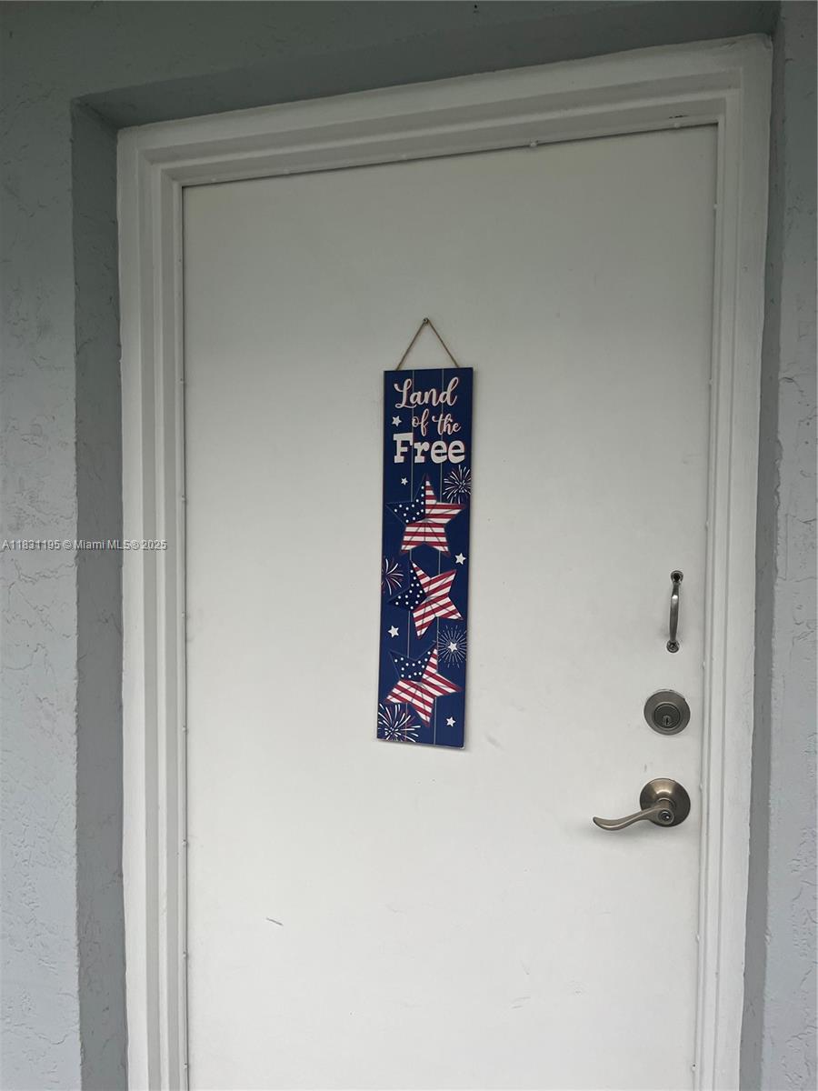 AZUL AT FONTAINEBLEAU CON - Residential