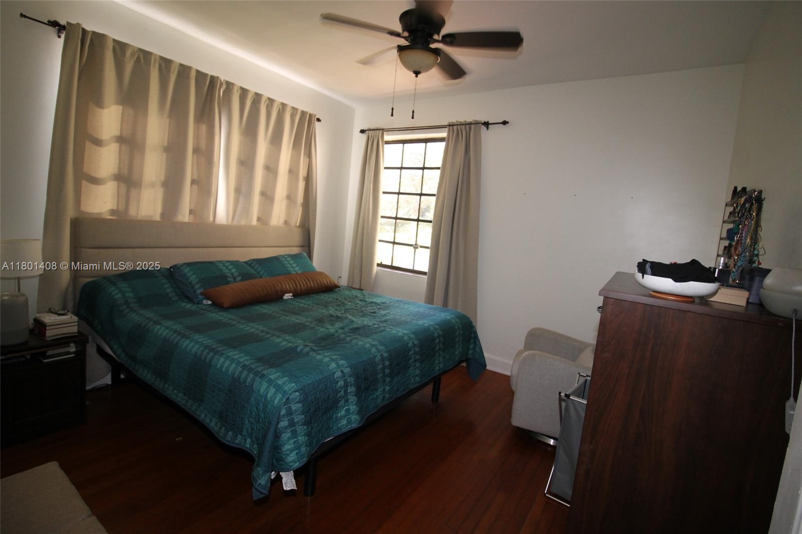 C GABLES GRANADA SEC REV - Residential