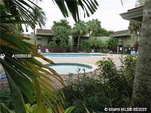 CAPTIVA LAKES VILLAS COND - Residential
