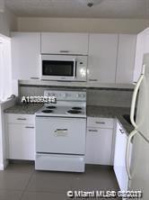 CAPTIVA LAKES VILLAS COND - Residential