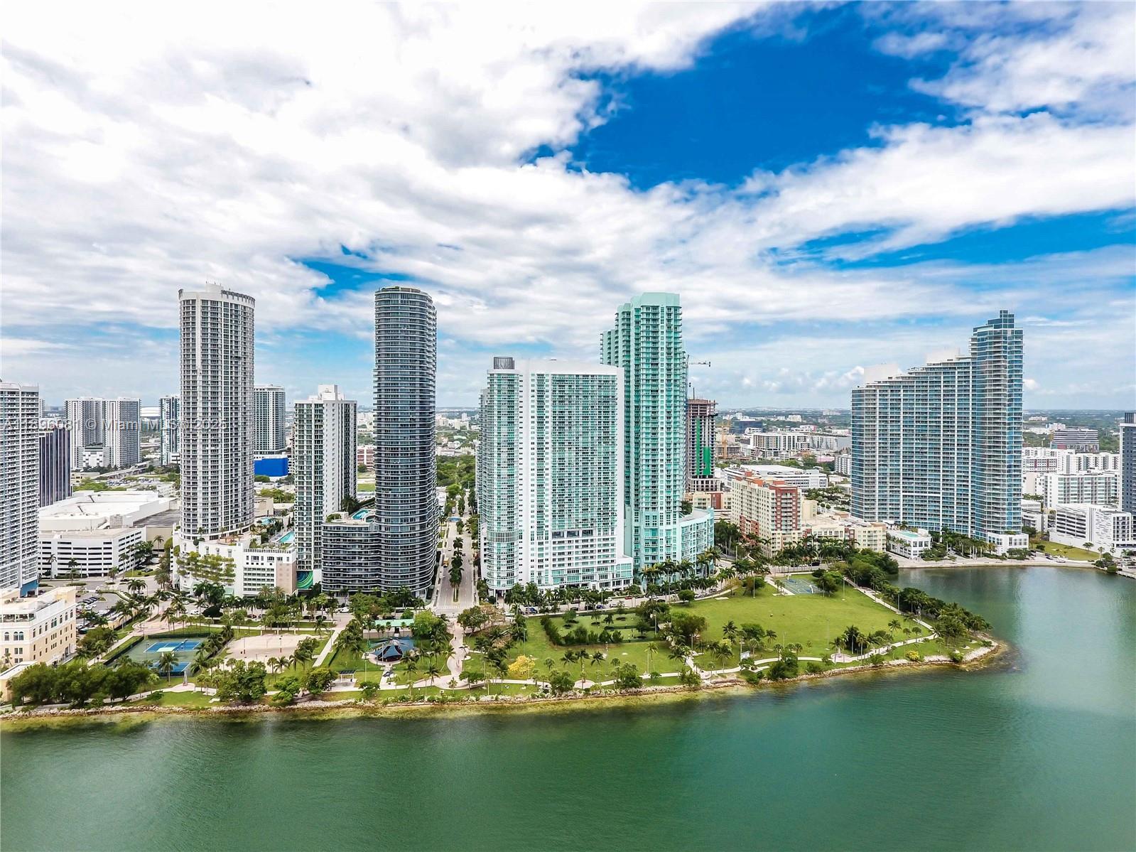 1800 CLUB CONDO - Residential