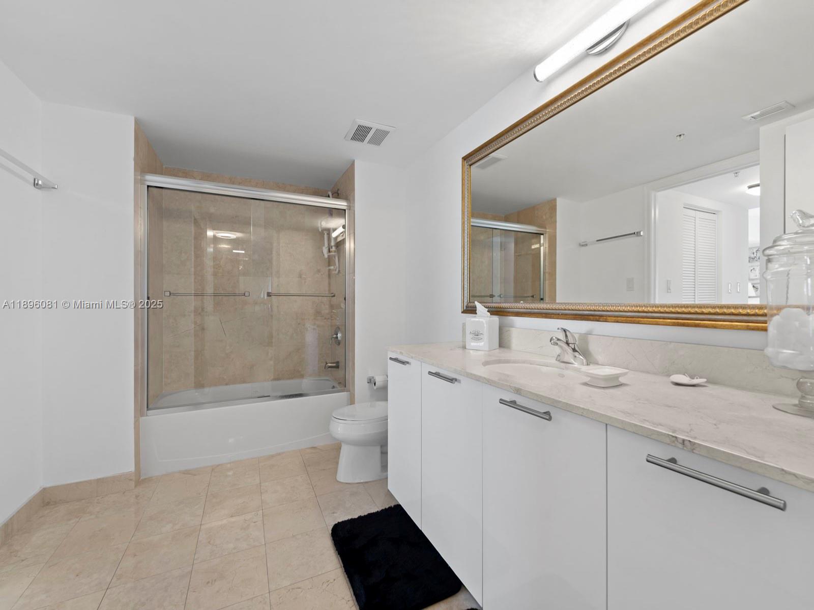 1800 CLUB CONDO - Residential