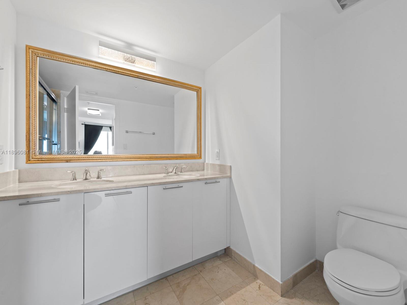 1800 CLUB CONDO - Residential