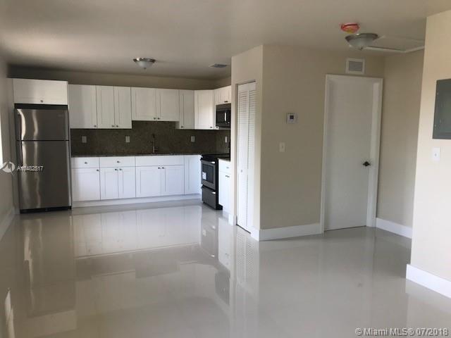 LAWRENCE ESTATES - Residential Lease