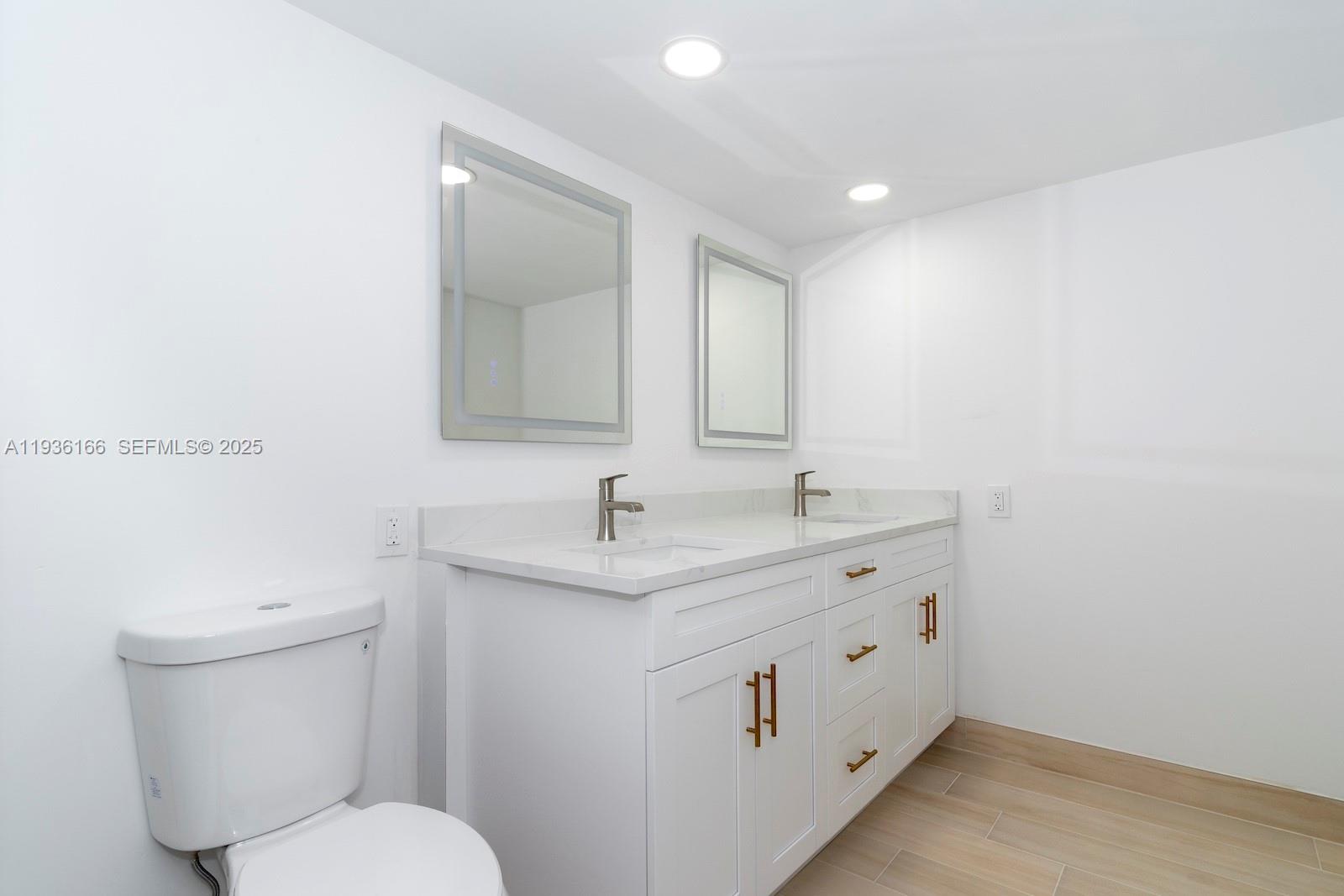 CENTURY PLAZA CONDO - Residential