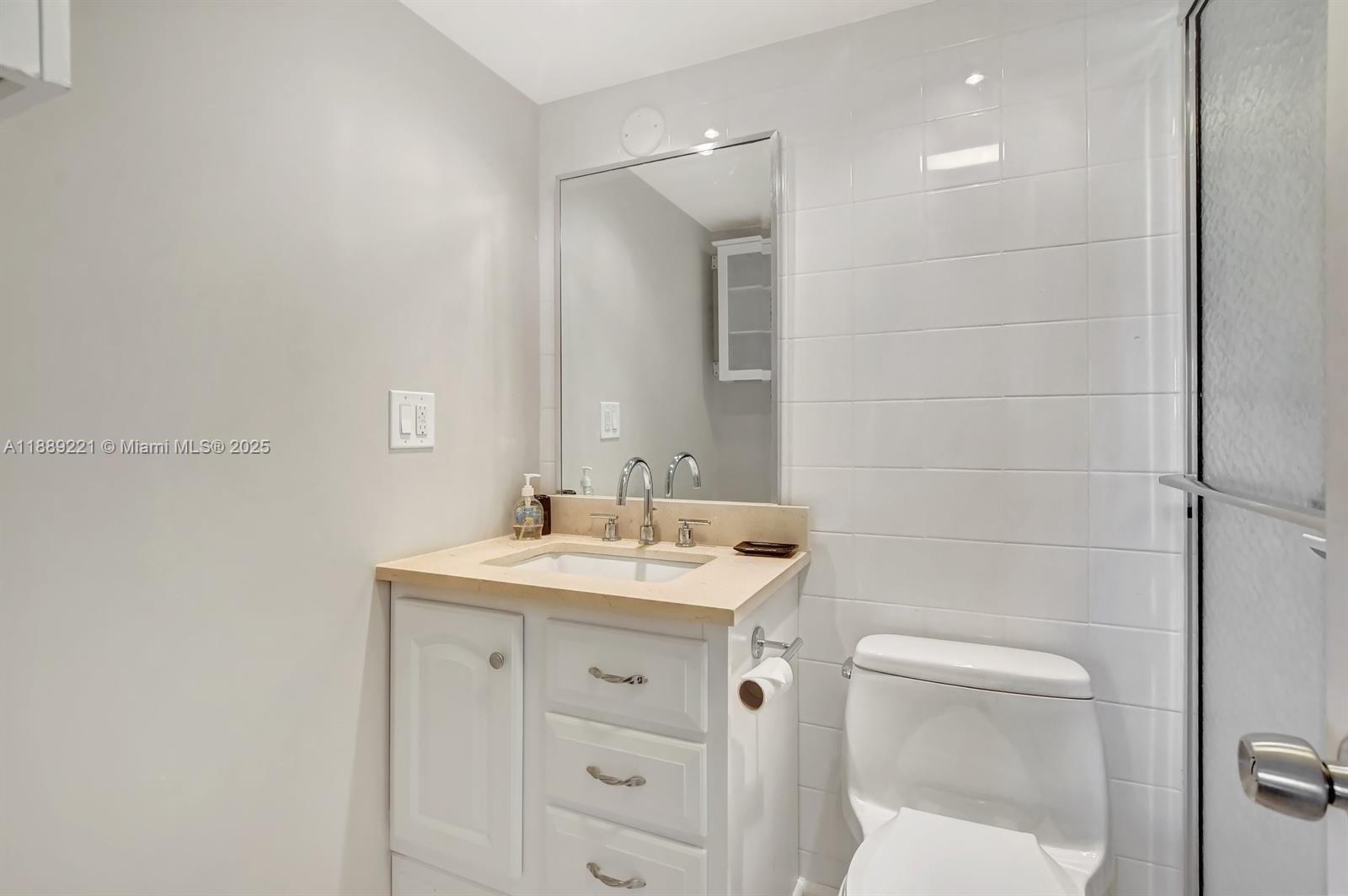 OAKRIDGE A CONDO - Residential