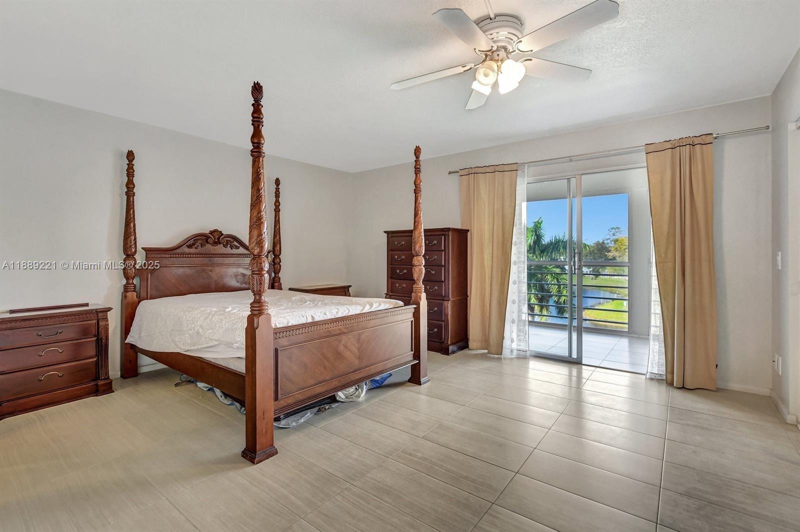 OAKRIDGE A CONDO - Residential