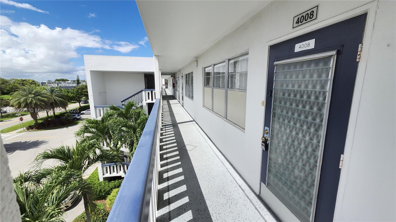 OAKRIDGE A CONDO - Residential