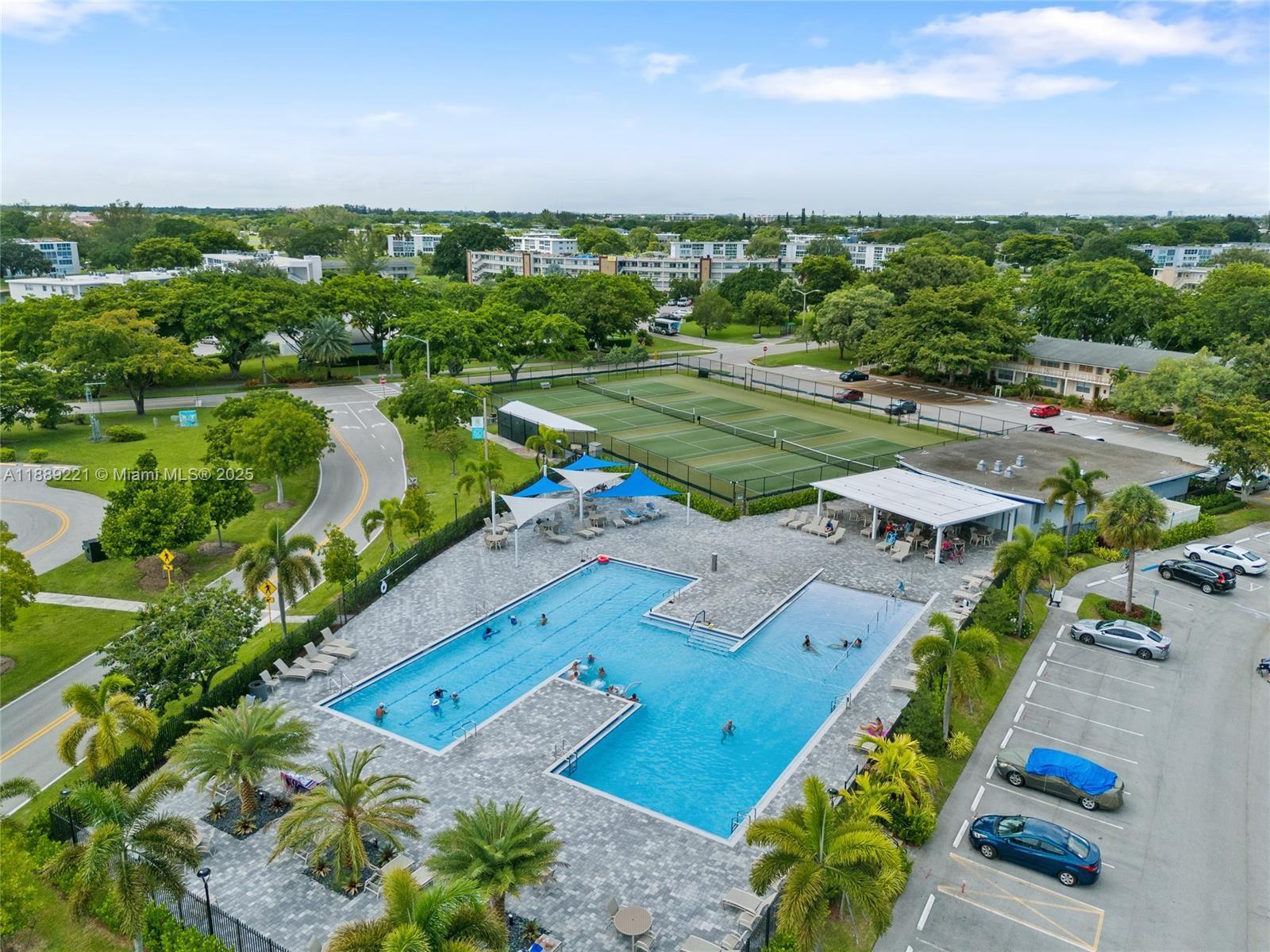 OAKRIDGE A CONDO - Residential