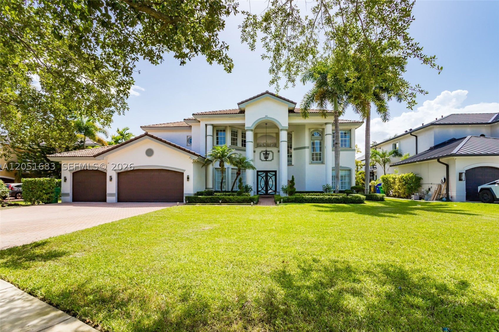 4918 SW 195th Ter