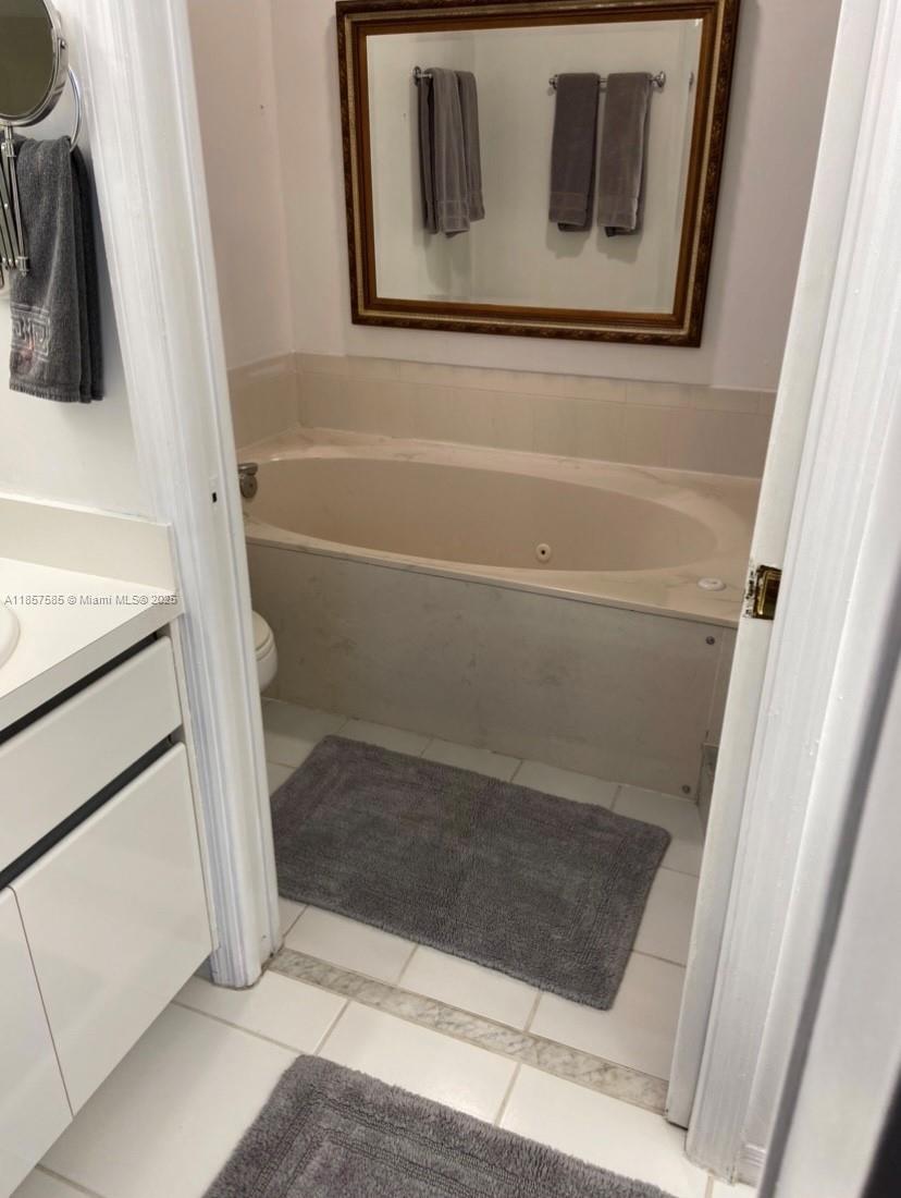 BLOUNT BROS POMPANO BEACH - Residential Lease