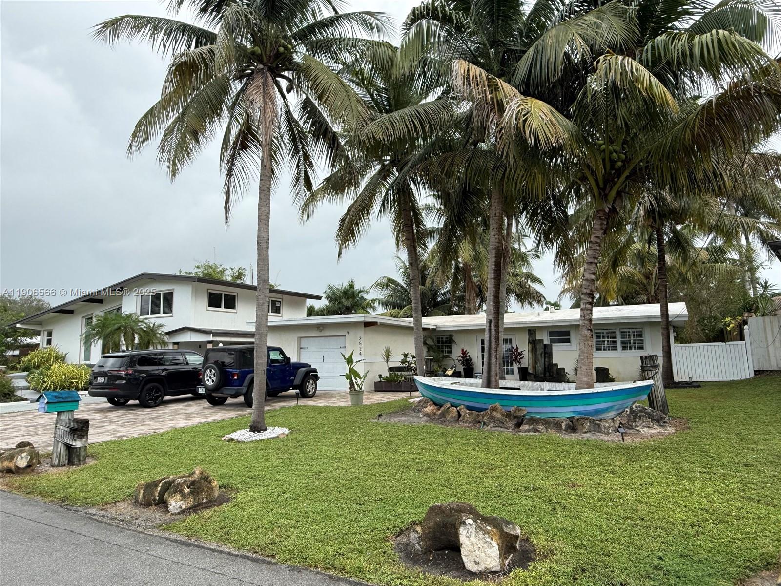 LAUDERDALE ISLES NO 2-BLK - Residential Lease