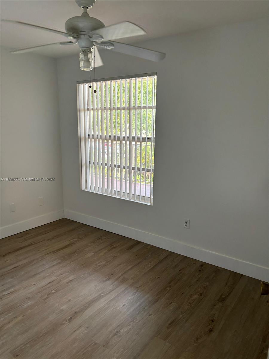 HAMMOCKS TRAILS CONDO - Residential Lease