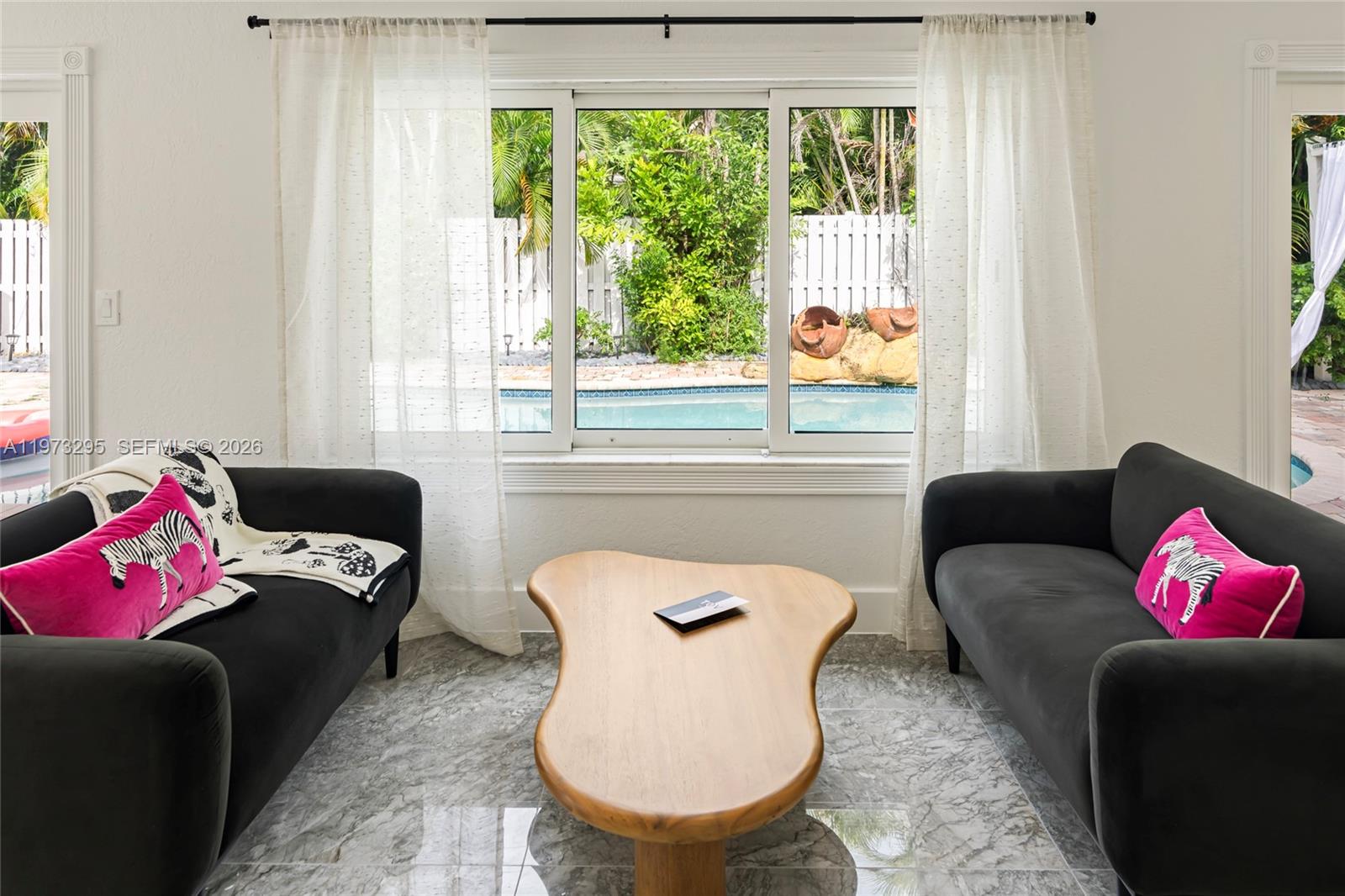 CORAL RIDGE ISLES - Residential