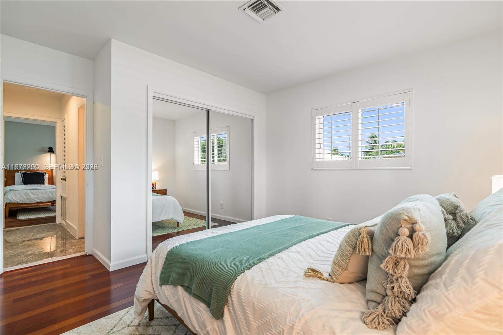 CORAL RIDGE ISLES - Residential