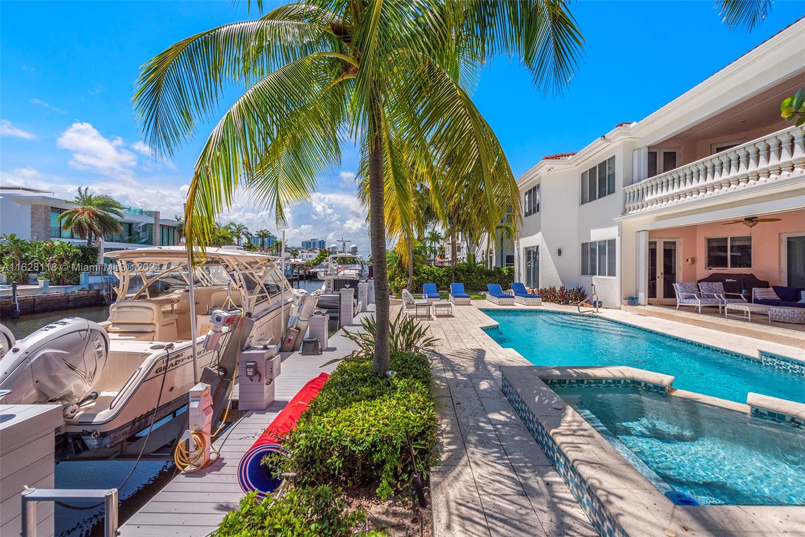 EASTERN SHORES - Residential