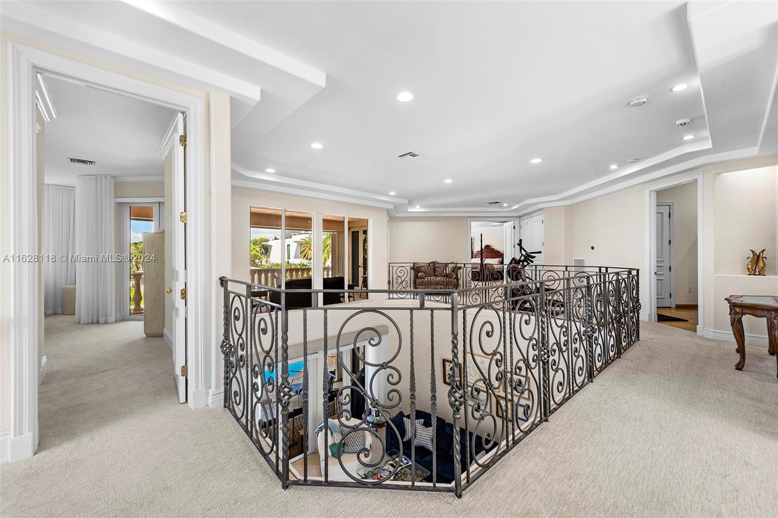 EASTERN SHORES - Residential