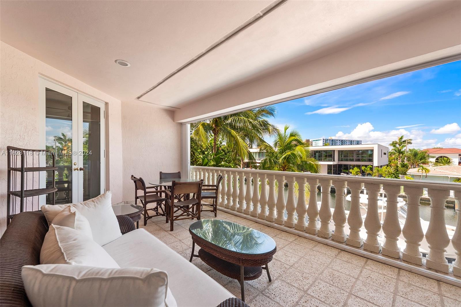 EASTERN SHORES - Residential