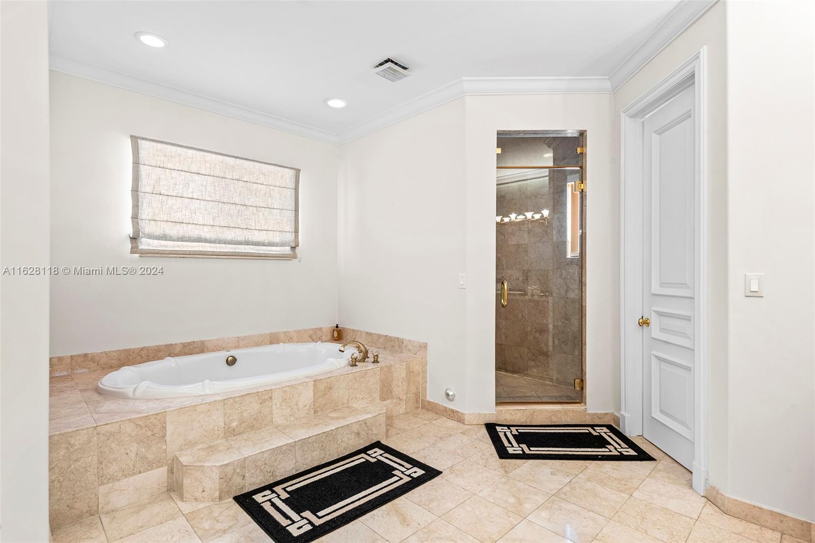 EASTERN SHORES - Residential