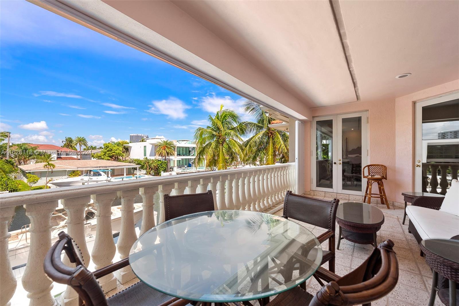 EASTERN SHORES - Residential