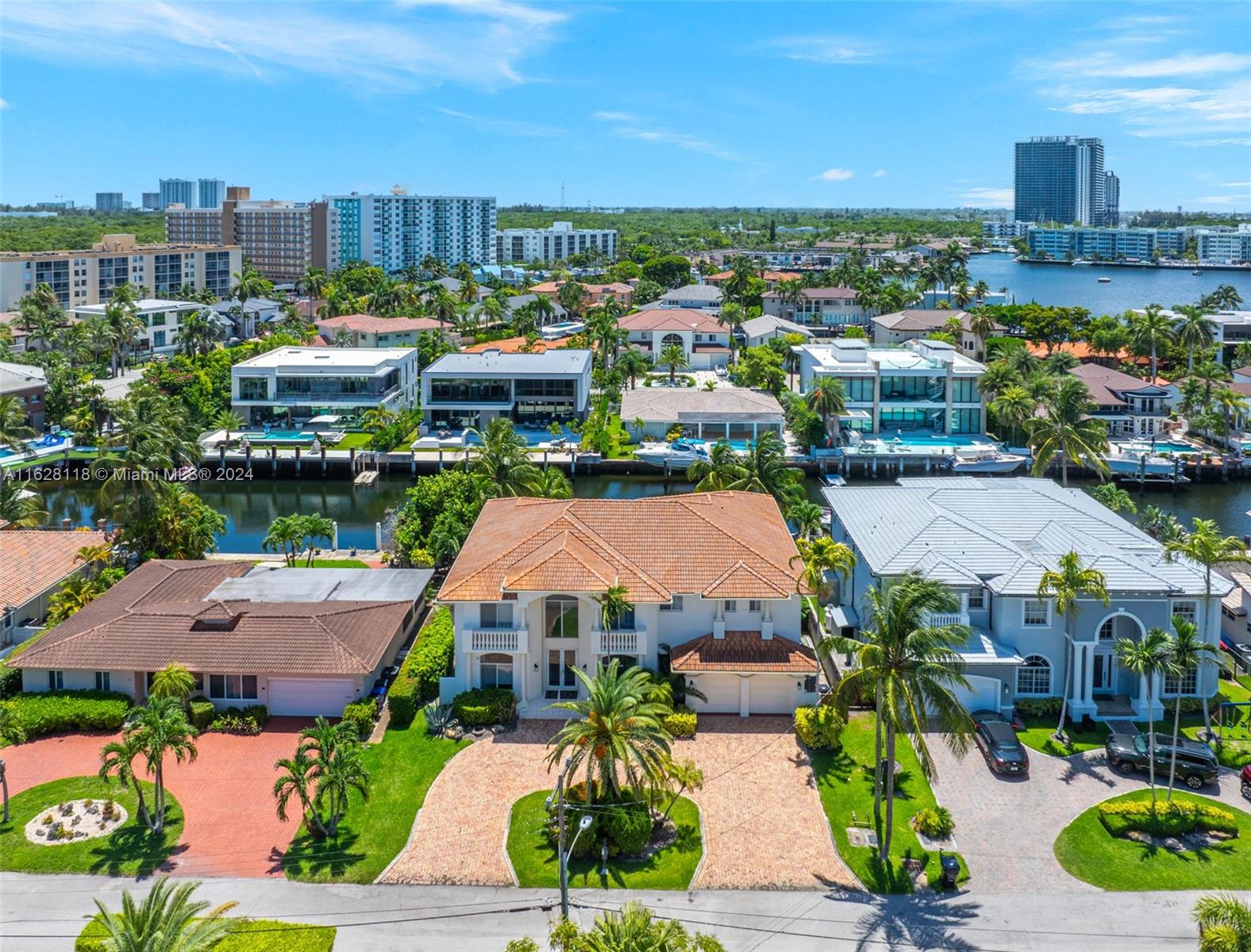 EASTERN SHORES - Residential