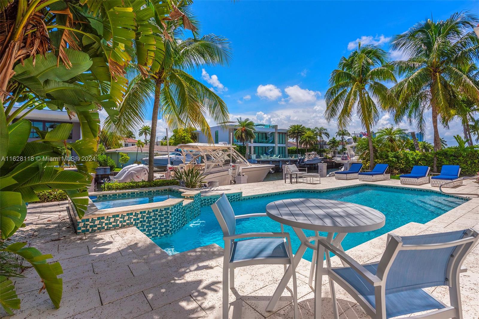 EASTERN SHORES - Residential