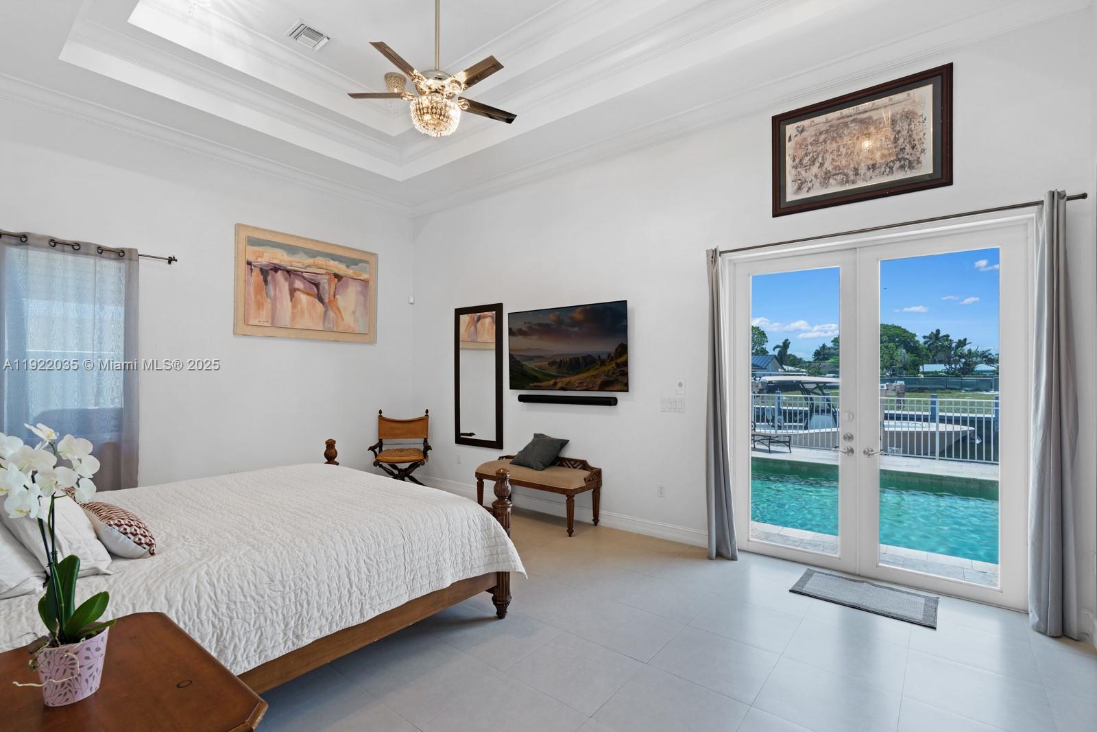 VENETIAN ISLES 3RD SEC - Residential