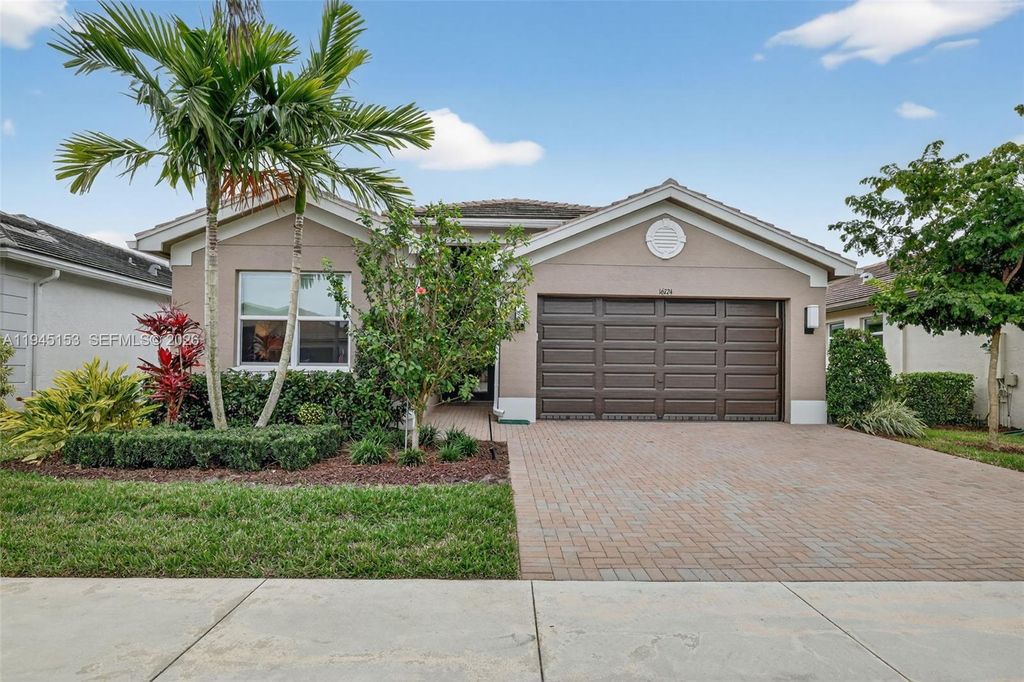 Photo of 16724 SW Osprey Falls Way, Port St Lucie, FL 34987 (MLS # A11945153)