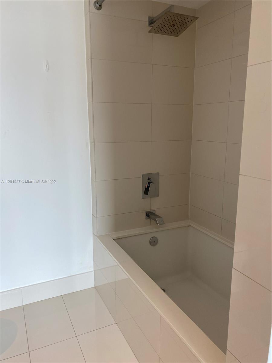 1300 S MIAMI AVENUE CONDO - Residential Lease