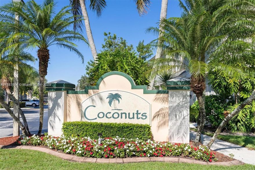 Beautiful townhouse, just perfect for a first buyer or investor you can rent it out immeditely . Low HOA Fee. Nice Townhouses Close the A+Schools. Can enjoy the Bonaventure Town Center Club amenities (Pools, game rooms, pool room, Gym, Bowling, Tennis courts, racquet ball, and other activities)