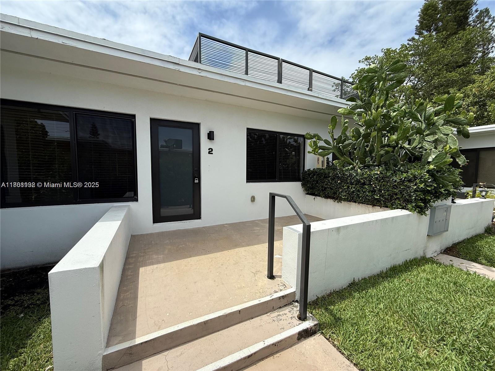 Rental Property at 1765 Normandy Dr 2, Miami Beach, Miami-Dade County, Florida - Bedrooms: 1 
Bathrooms: 1  - $1,950 MO.