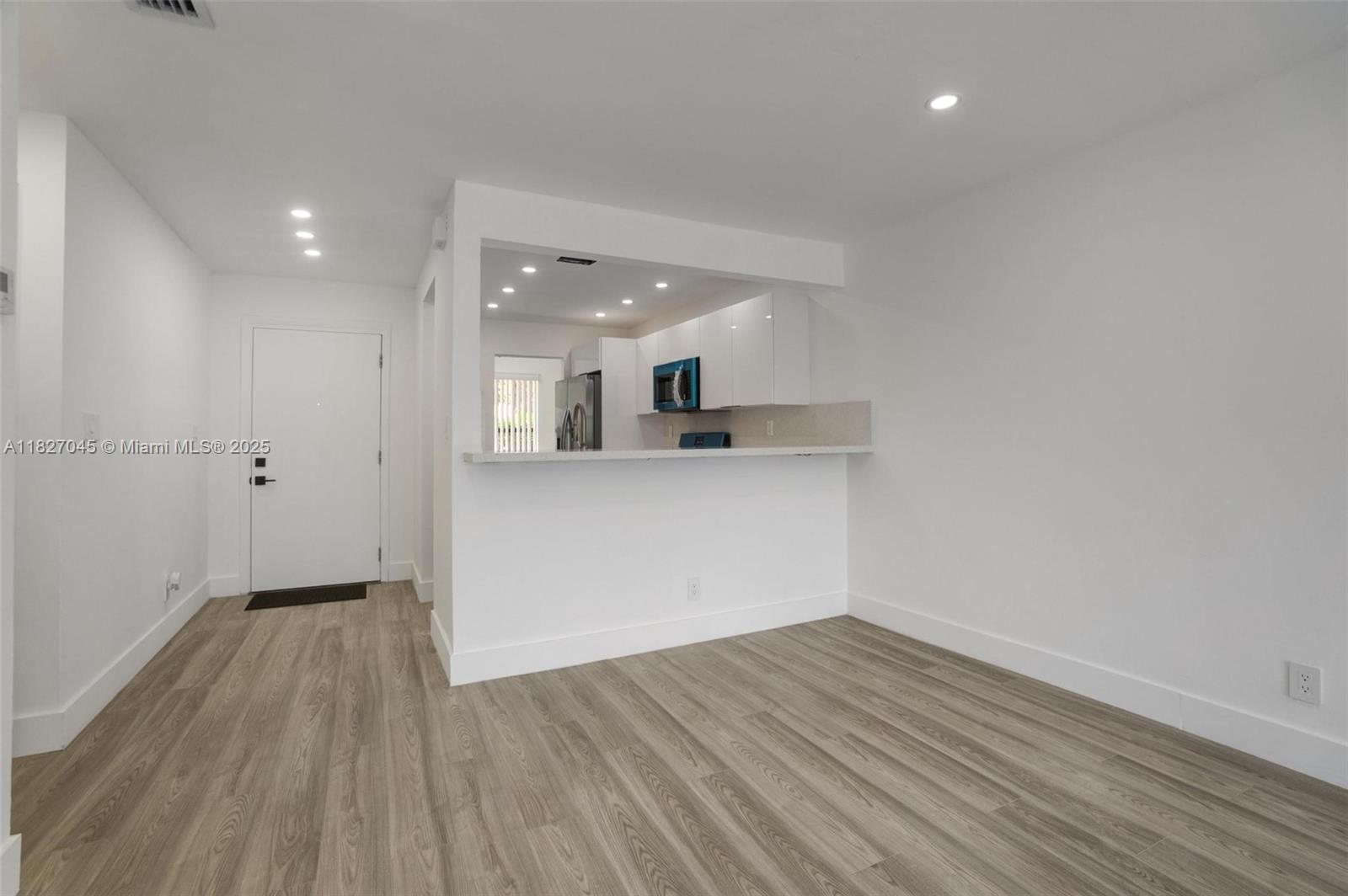 8041 NW 41st court, Sunrise, FL, 33351/$354,000 2 8041 NW 41st court