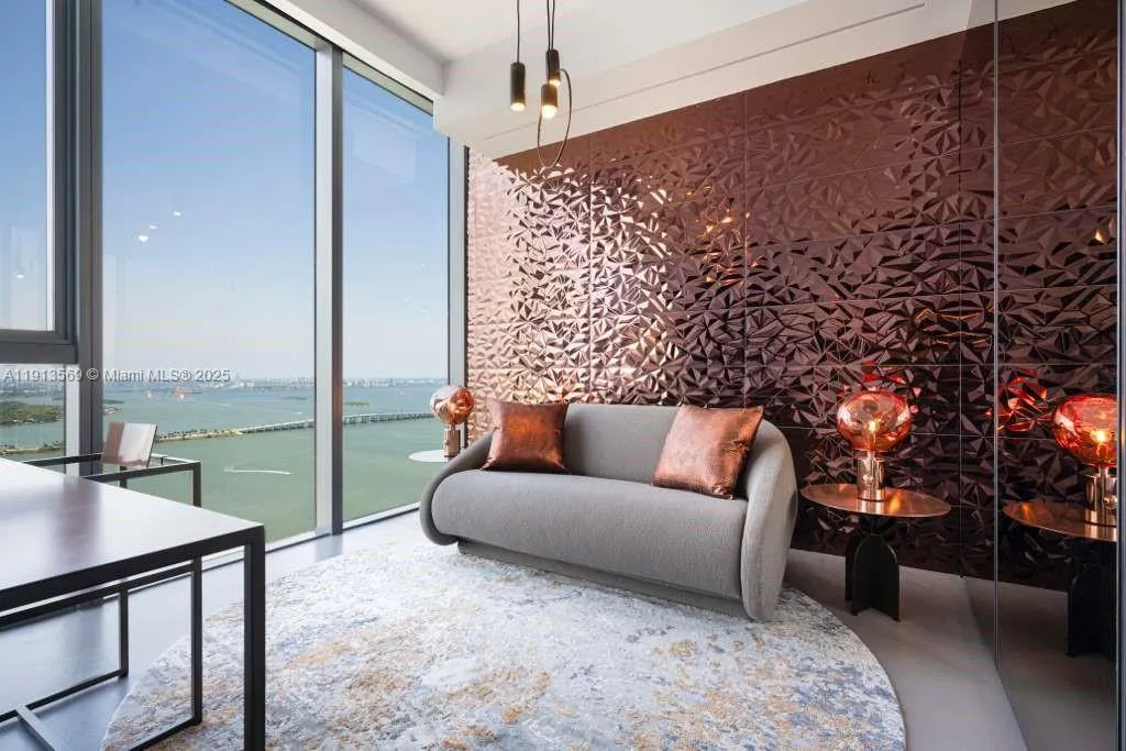 Miami, Florida 33137, United States, 3 Bedrooms Bedrooms, ,4 BathroomsBathrooms,Residential,Active,245881