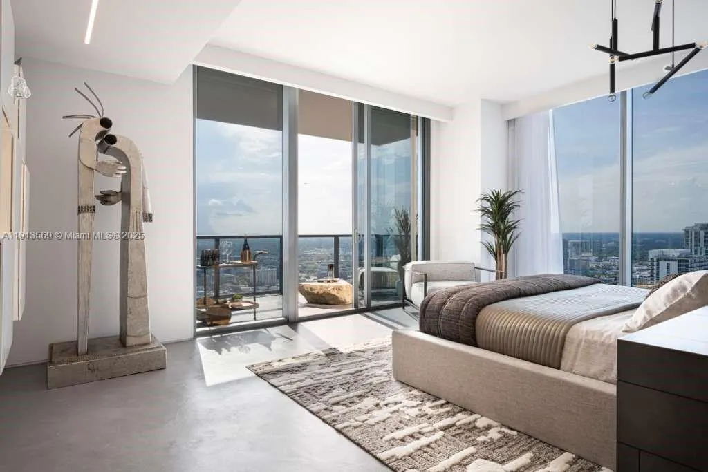 Miami, Florida 33137, United States, 3 Bedrooms Bedrooms, ,4 BathroomsBathrooms,Residential,Active,245881