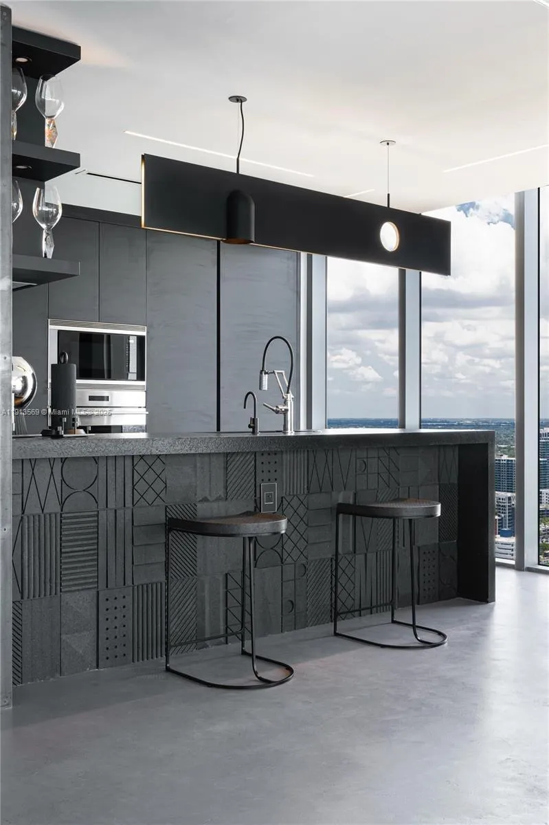 Miami, Florida 33137, United States, 3 Bedrooms Bedrooms, ,4 BathroomsBathrooms,Residential,Active,245881