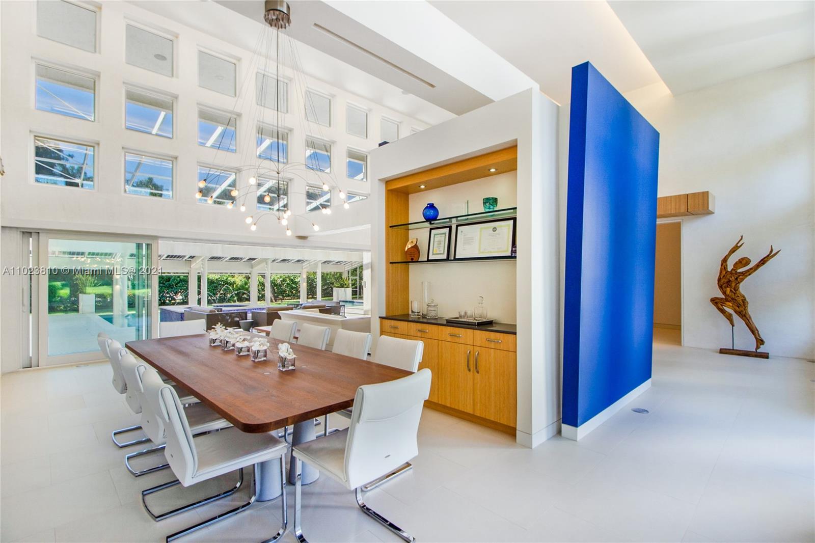 WARWICK MANOR 1ST ADDN - Residential