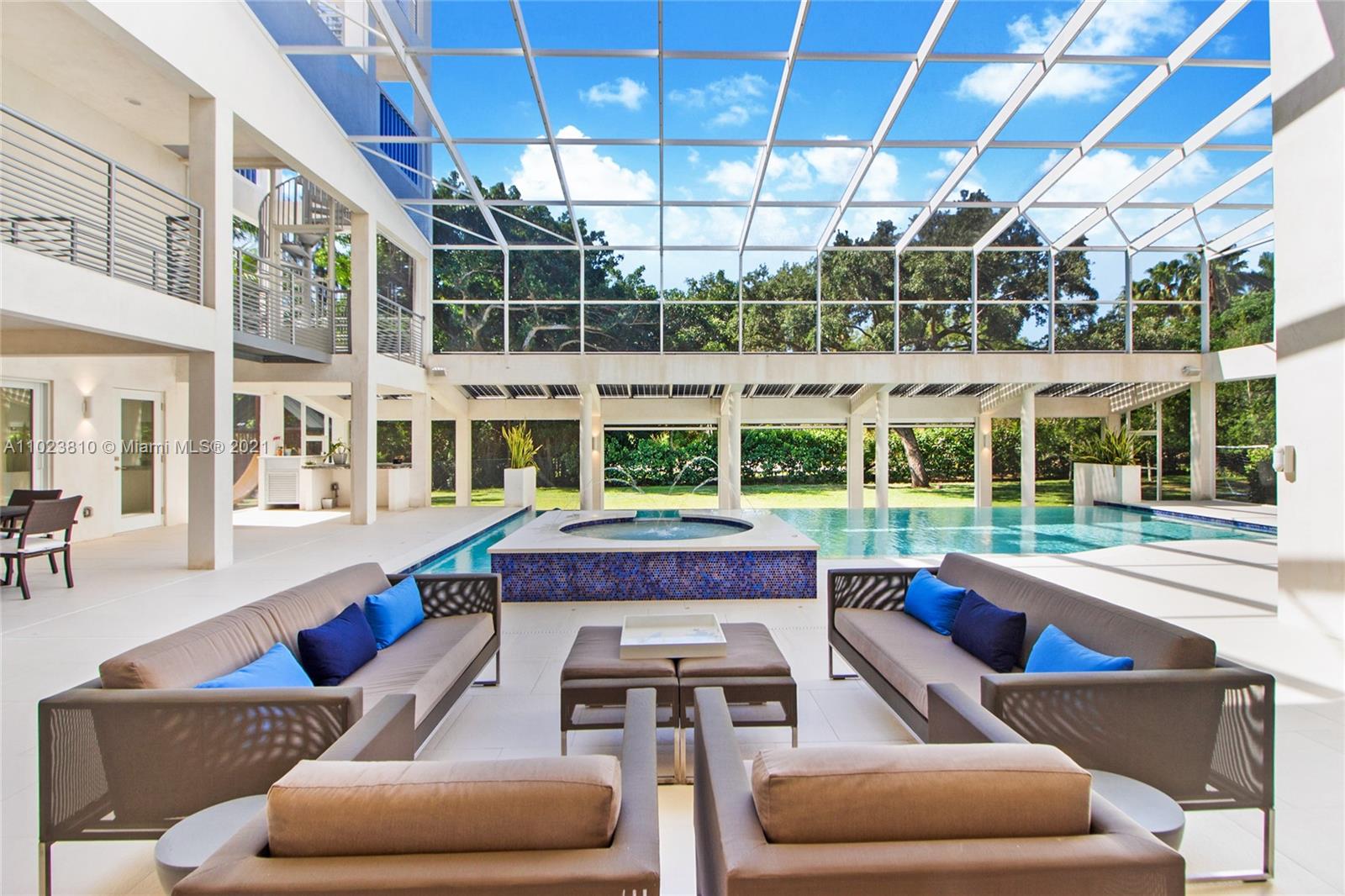 WARWICK MANOR 1ST ADDN - Residential