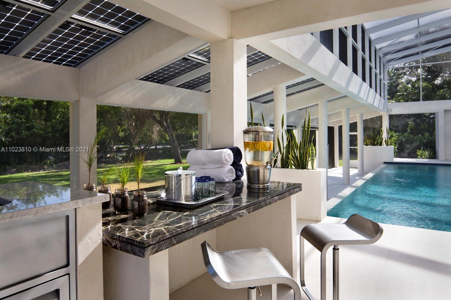 WARWICK MANOR 1ST ADDN - Residential