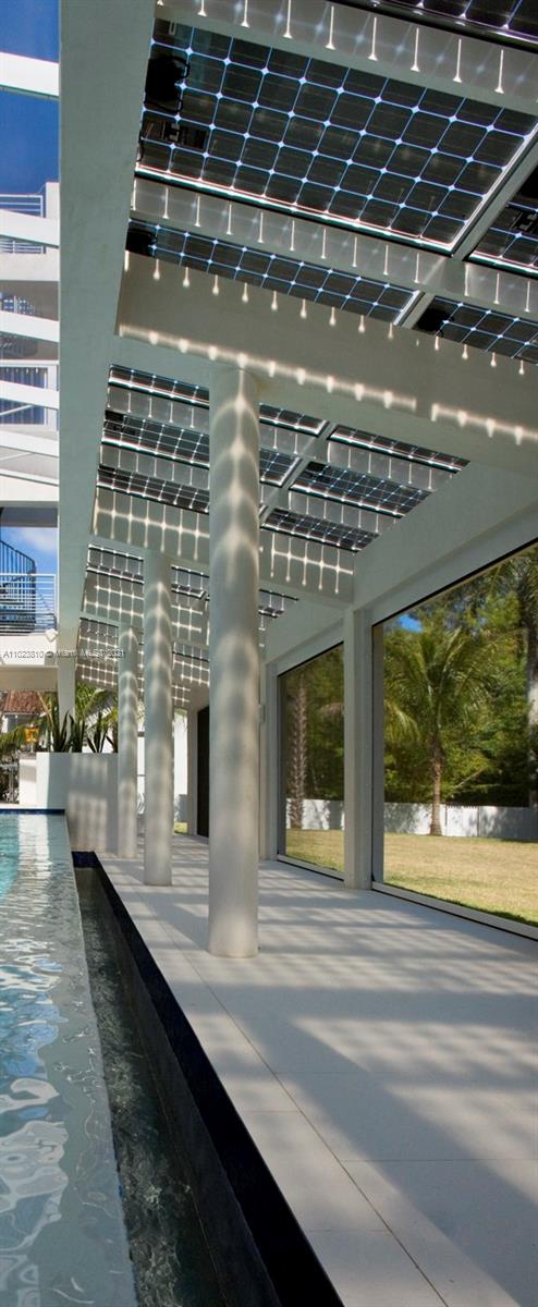 WARWICK MANOR 1ST ADDN - Residential