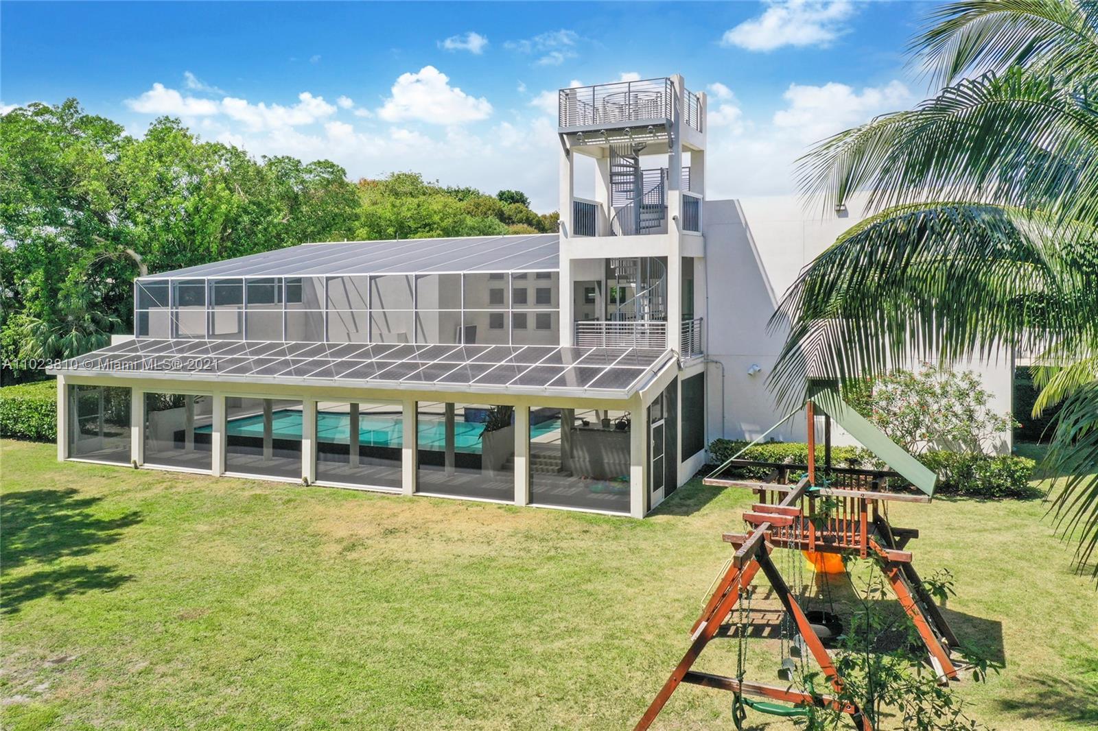 WARWICK MANOR 1ST ADDN - Residential