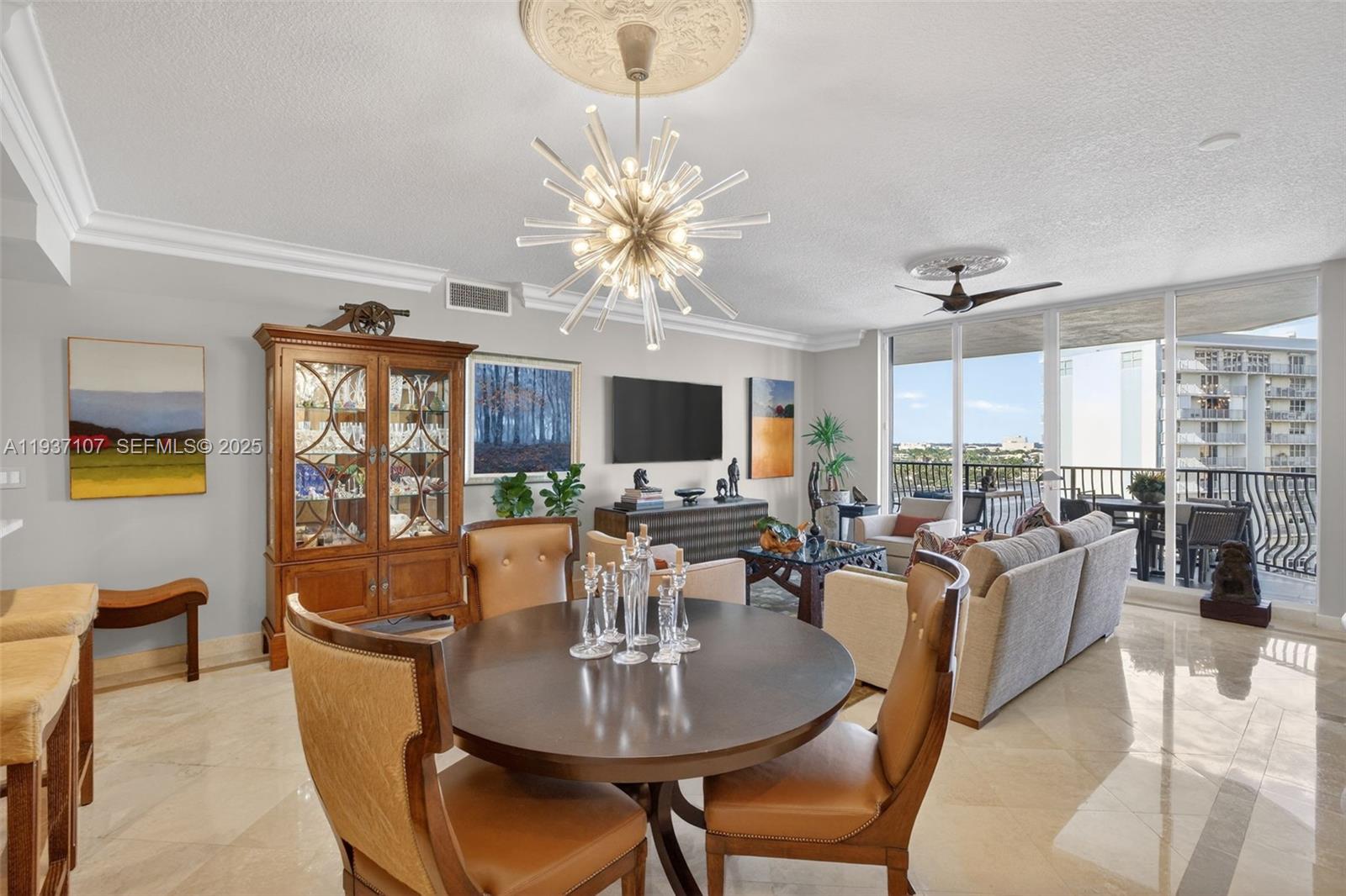 JACKSON TOWER LAS OLAS CO - Residential